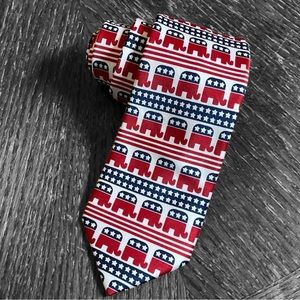 🇺🇸🐘Republican Elephant Patriotic Stars & Stripes Men’s Necktie!